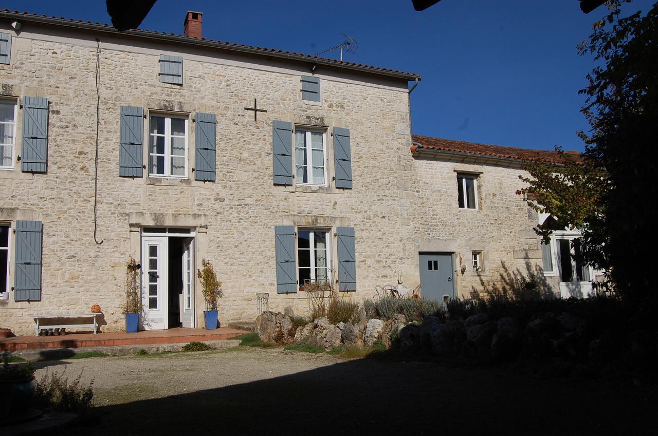 La Belle Lavande Bed and Breakfast Chenommet Esterno foto